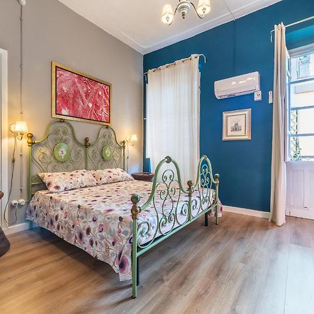 Karalis Boutique Room Кальяри Экстерьер фото