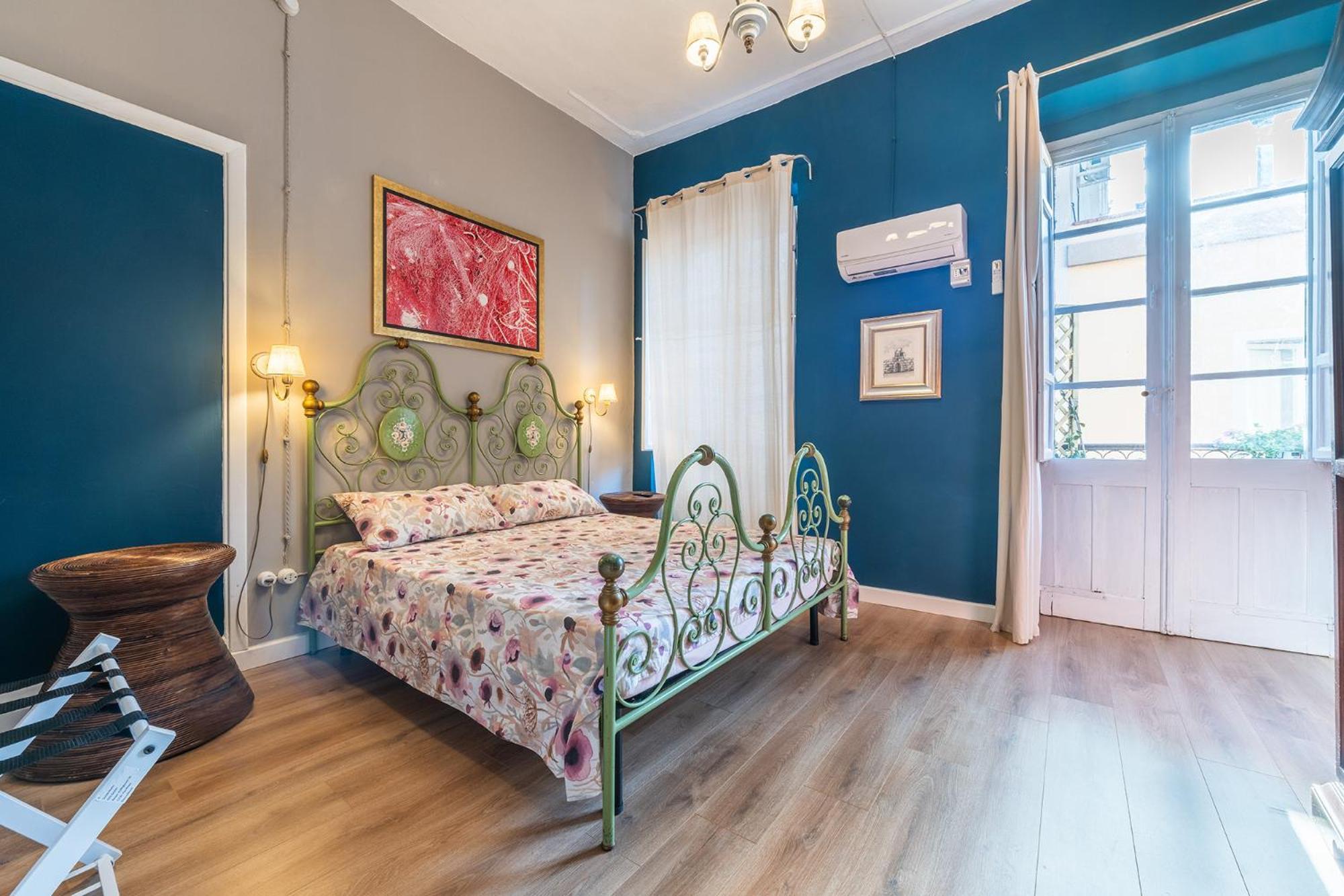 Karalis Boutique Room Кальяри Экстерьер фото